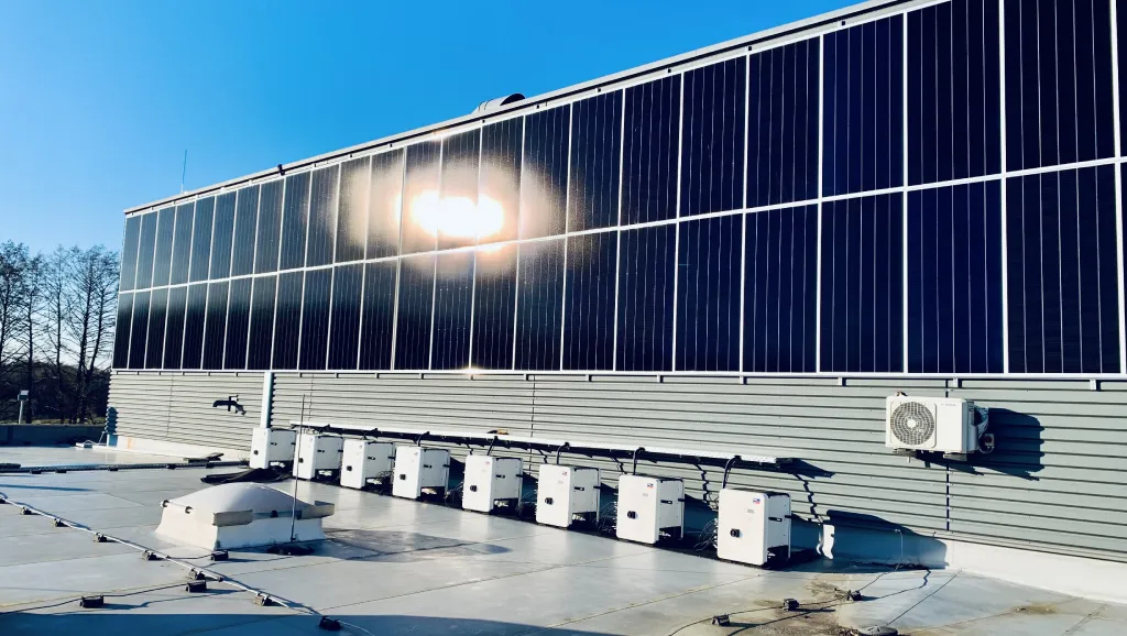 iKratos Photovoltaik Wandmontage